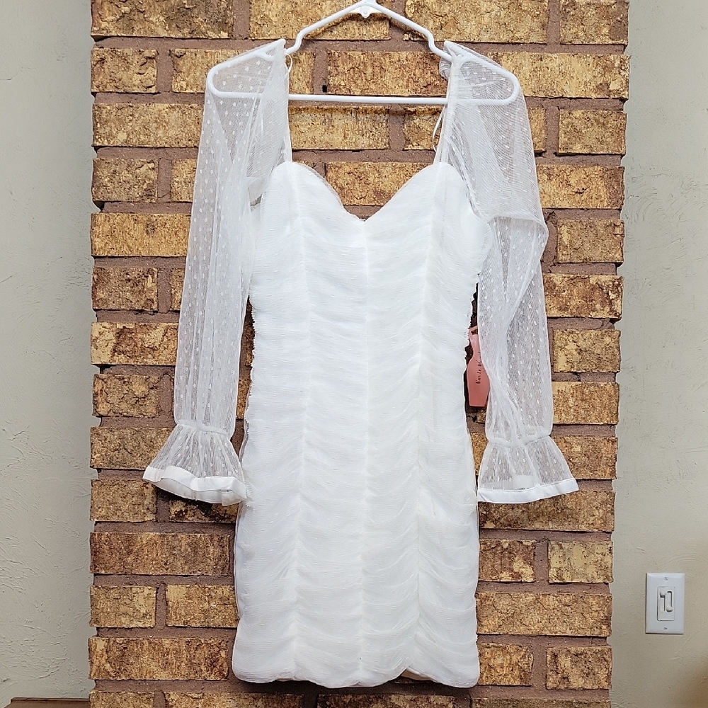 Haute Monde White Bodycon Lace Long Bell Sleeve Dress Size Large NWT